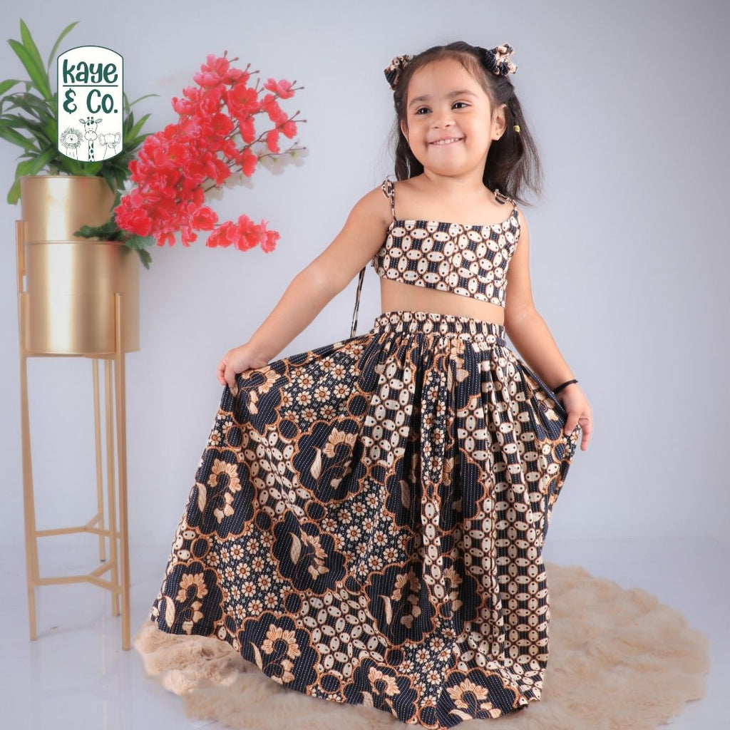 Black Patola print Lehengas Set